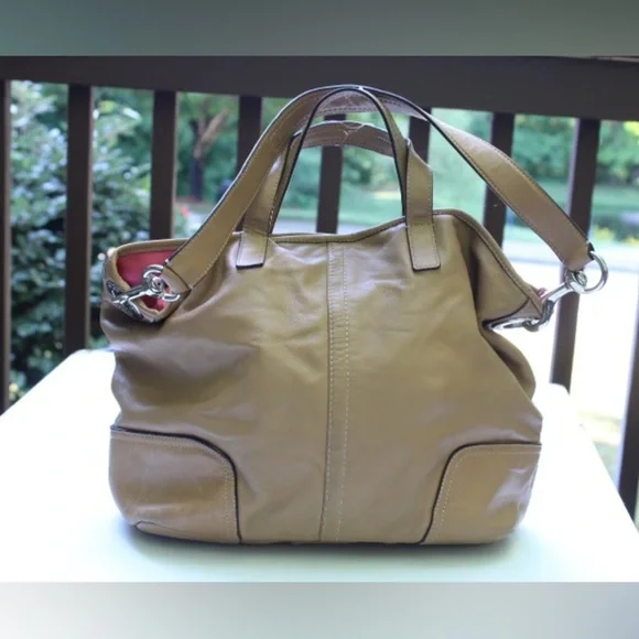 Vintage Coach Hadley satchel - Picture 10 of 16